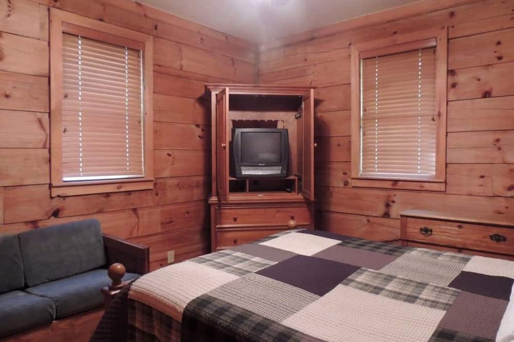 Photo of Bedroom in Hendersonville
