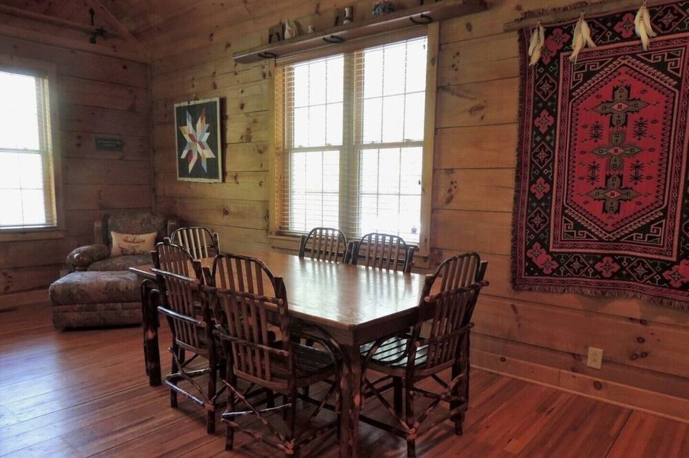 Photo of Kitchen in Hendersonville