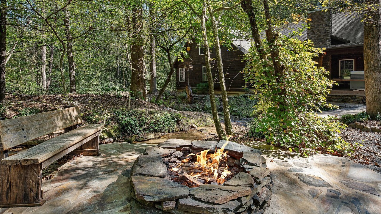 Photo of Outdoor in Lake Lure