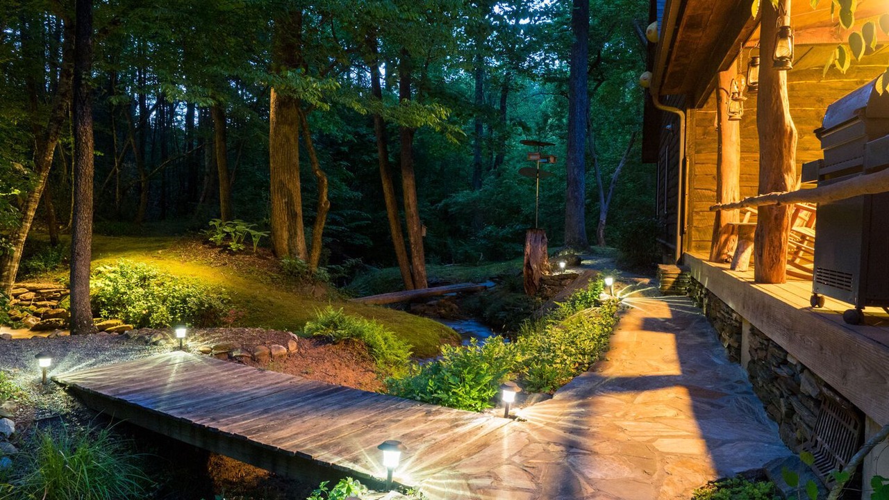 Photo of Outdoor in Lake Lure
