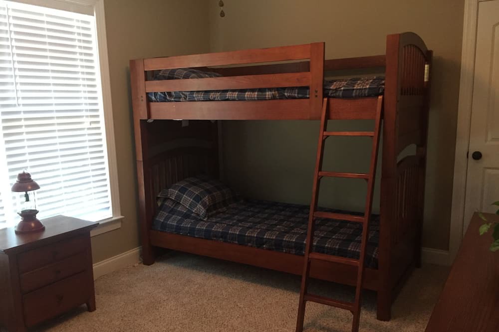 Photo of Bedroom in New London