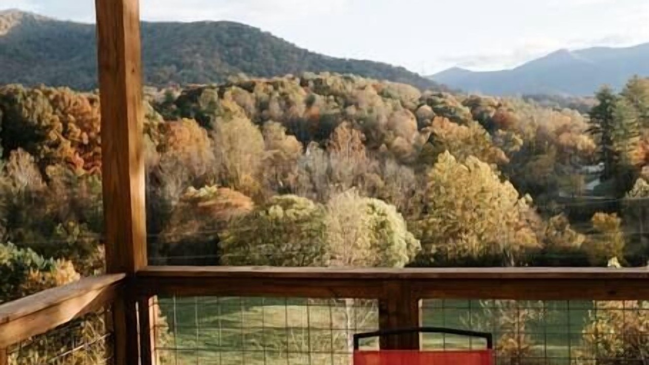 Photo of Outdoor in Weaverville