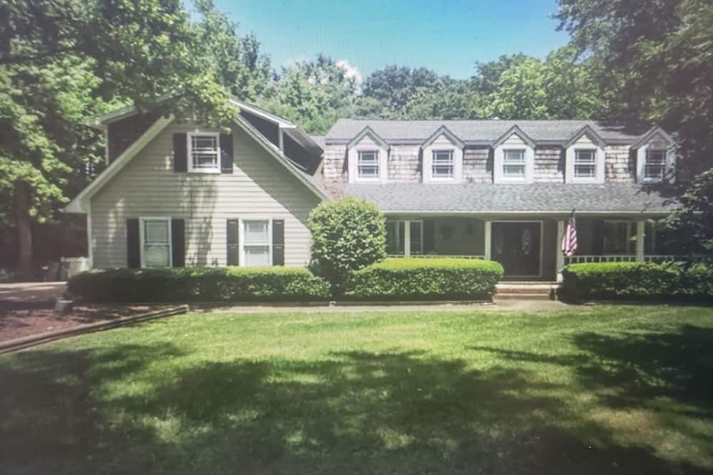 Photo of Outdoor in Providence Plantation