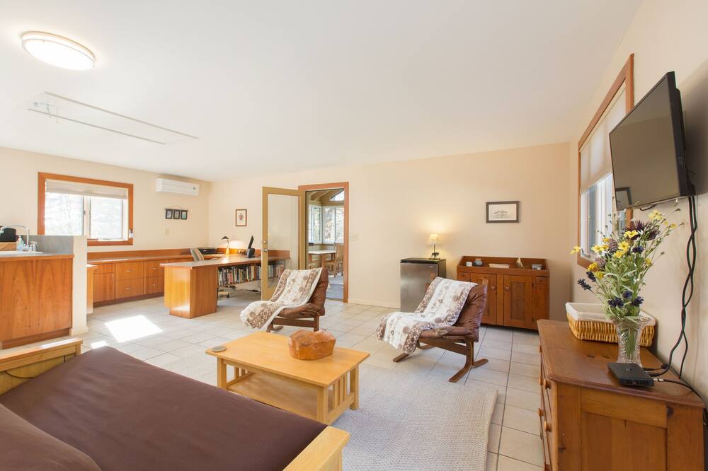 Photo of Bedroom in Penrose