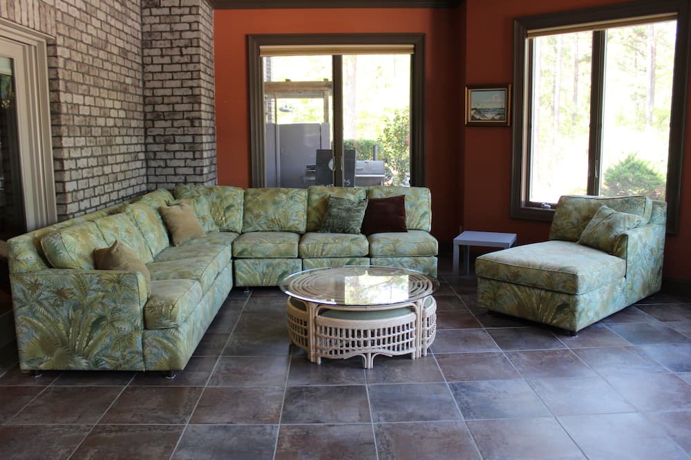 Photo of Livingroom in Southern Pines