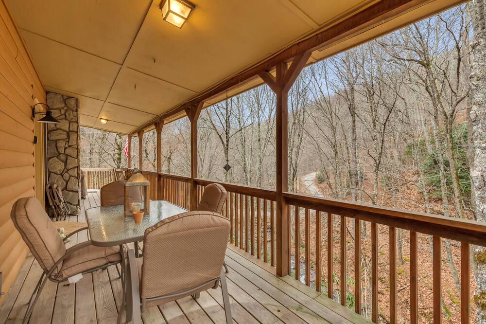 Photo of Others in Maggie Valley