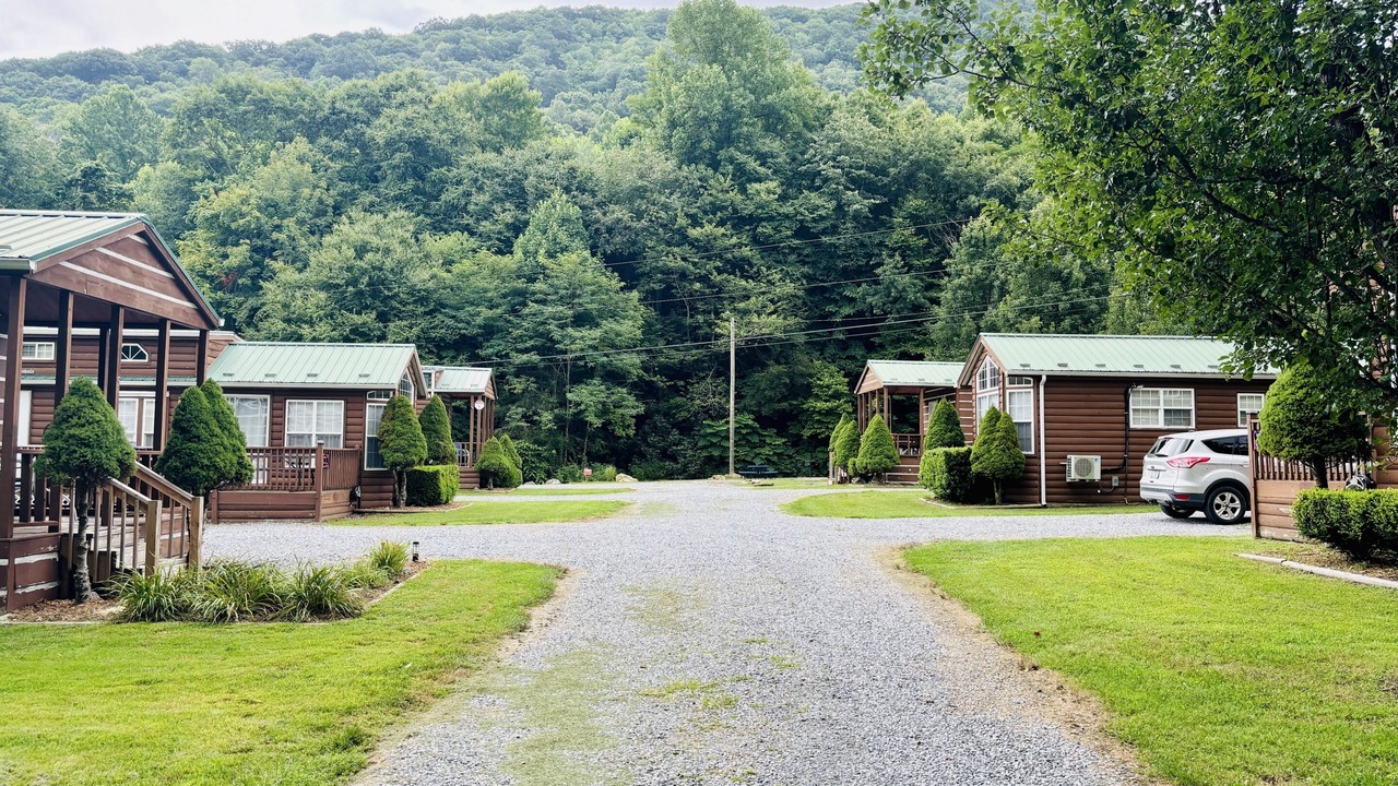 Photo of Others in Maggie Valley
