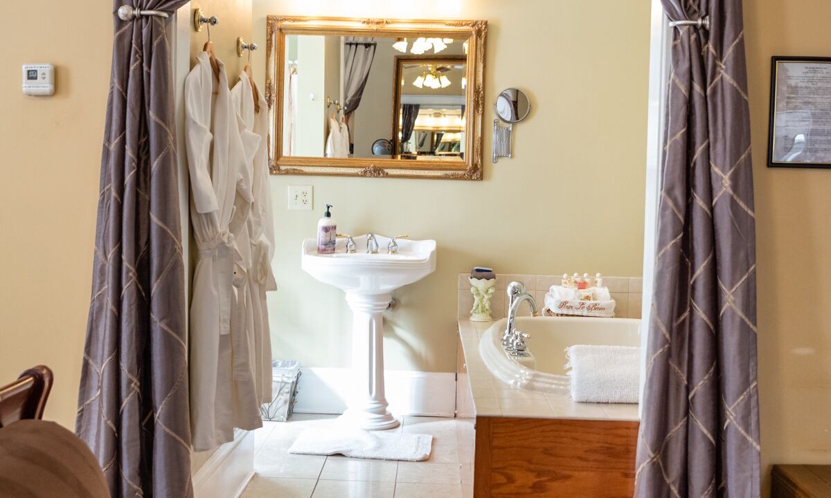 Photo of Bedroom in Gibsonville