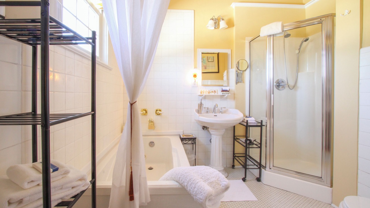 Photo of Bedroom in Gibsonville
