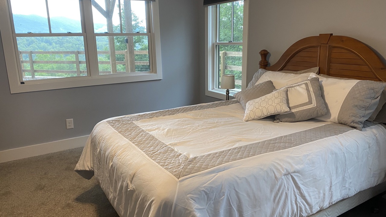 Photo of Bedroom in Mill Spring