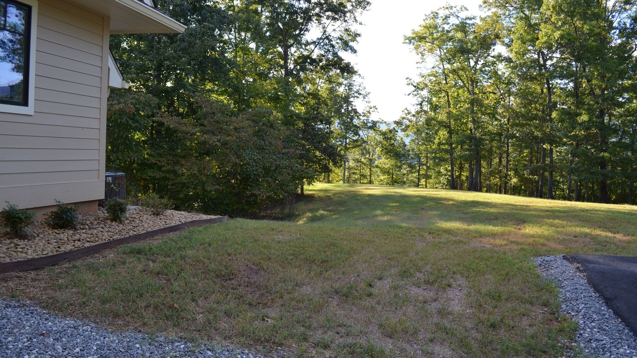 Photo of Outdoor in Mill Spring