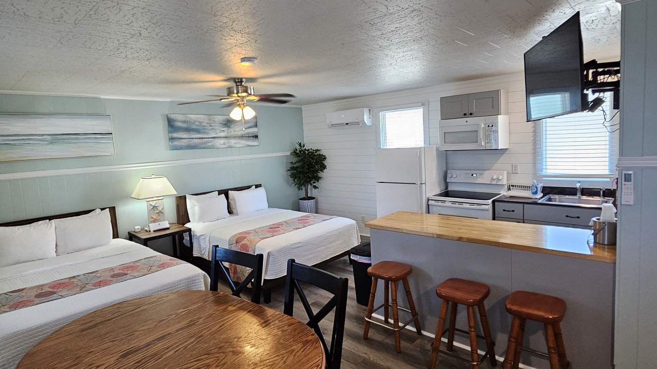 Photo of Bedroom in Manteo