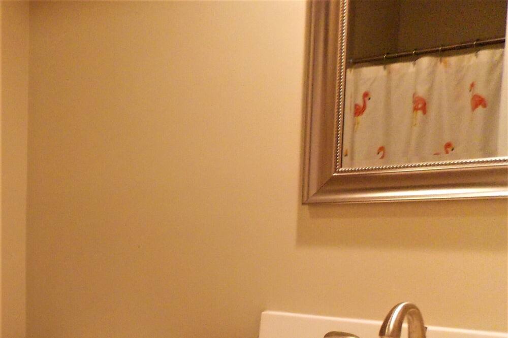 Photo of Bathroom in Fairfield Harbour