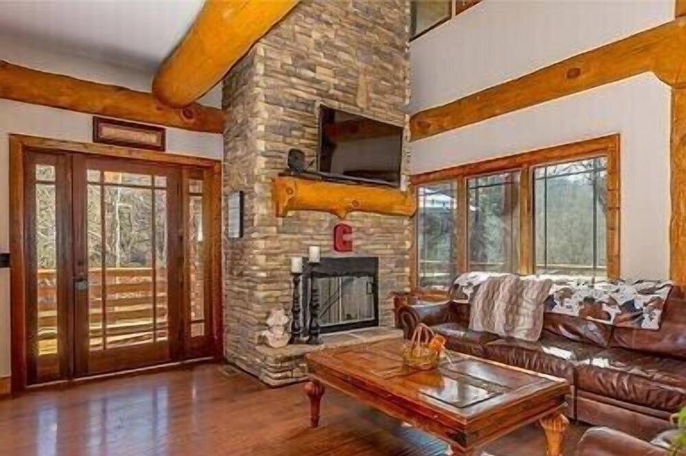 Photo of Livingroom in Marion