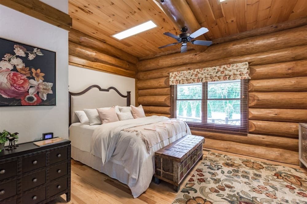 Photo of Bedroom in Highlands