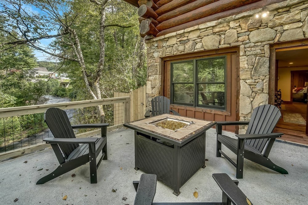 Photo of Patio Balcony in Highlands