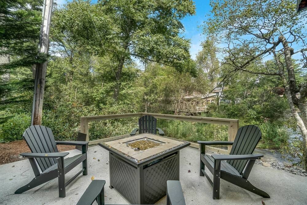 Photo of Patio Balcony in Highlands