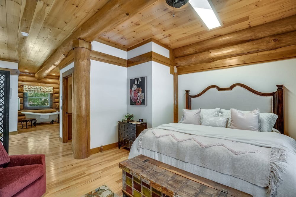 Photo of Bedroom in Highlands