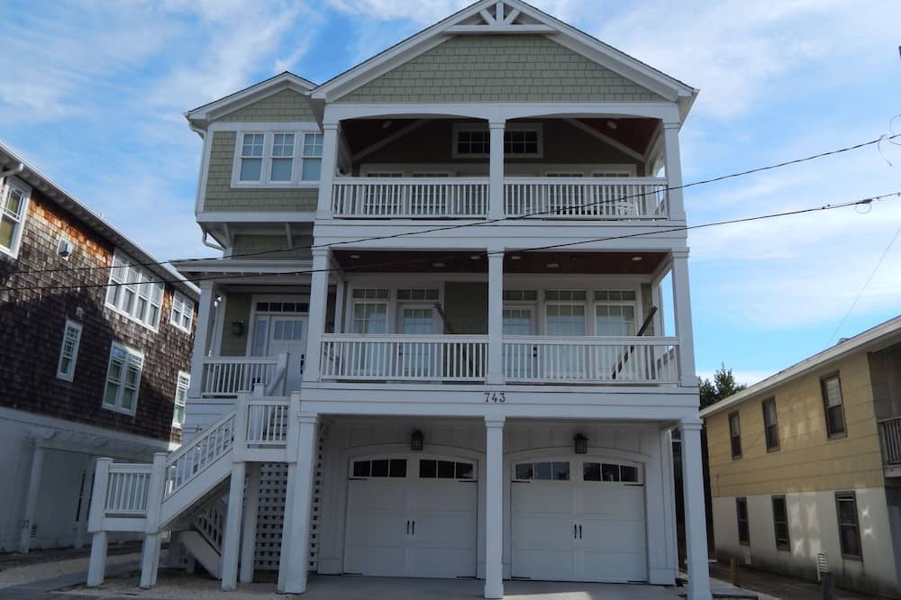 Photo of Outdoor in South End
