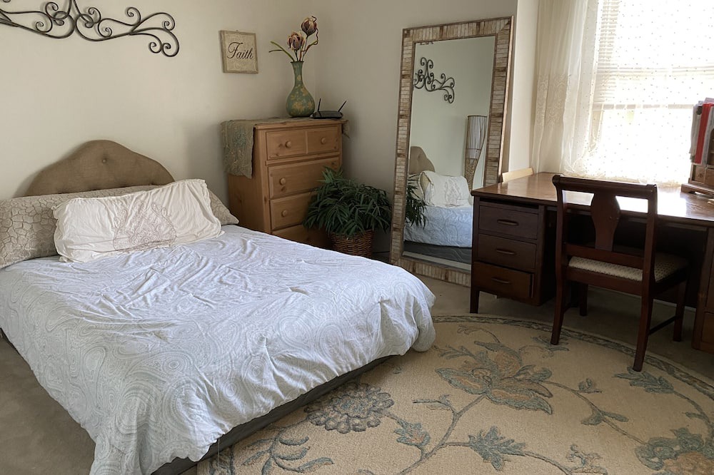 Photo of Bedroom in Dixie - Berryhill