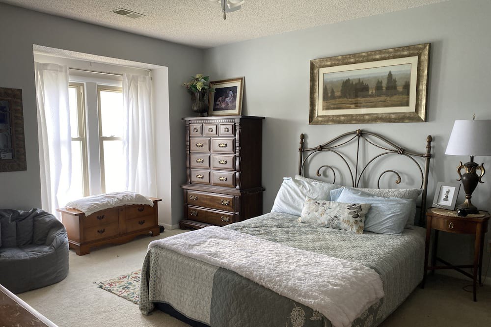 Photo of Bedroom in Dixie - Berryhill
