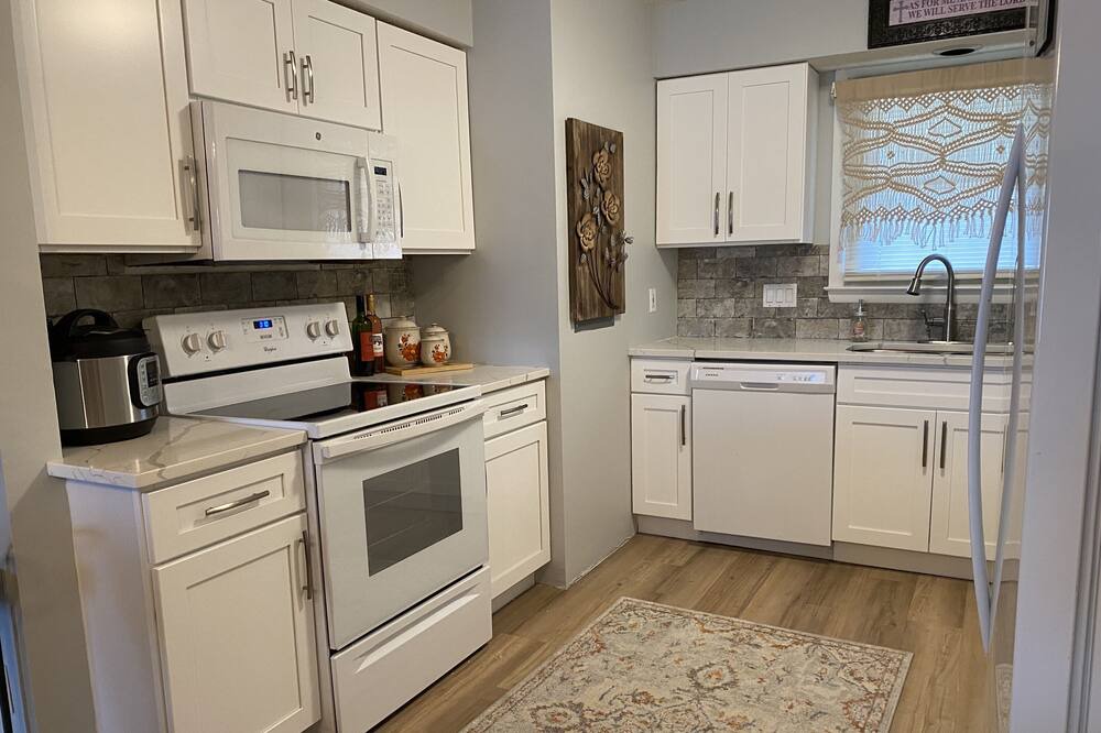 Photo of Kitchen in Dixie - Berryhill