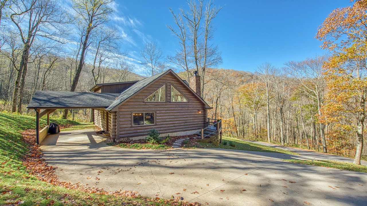 Photo of Outdoor in Maggie Valley