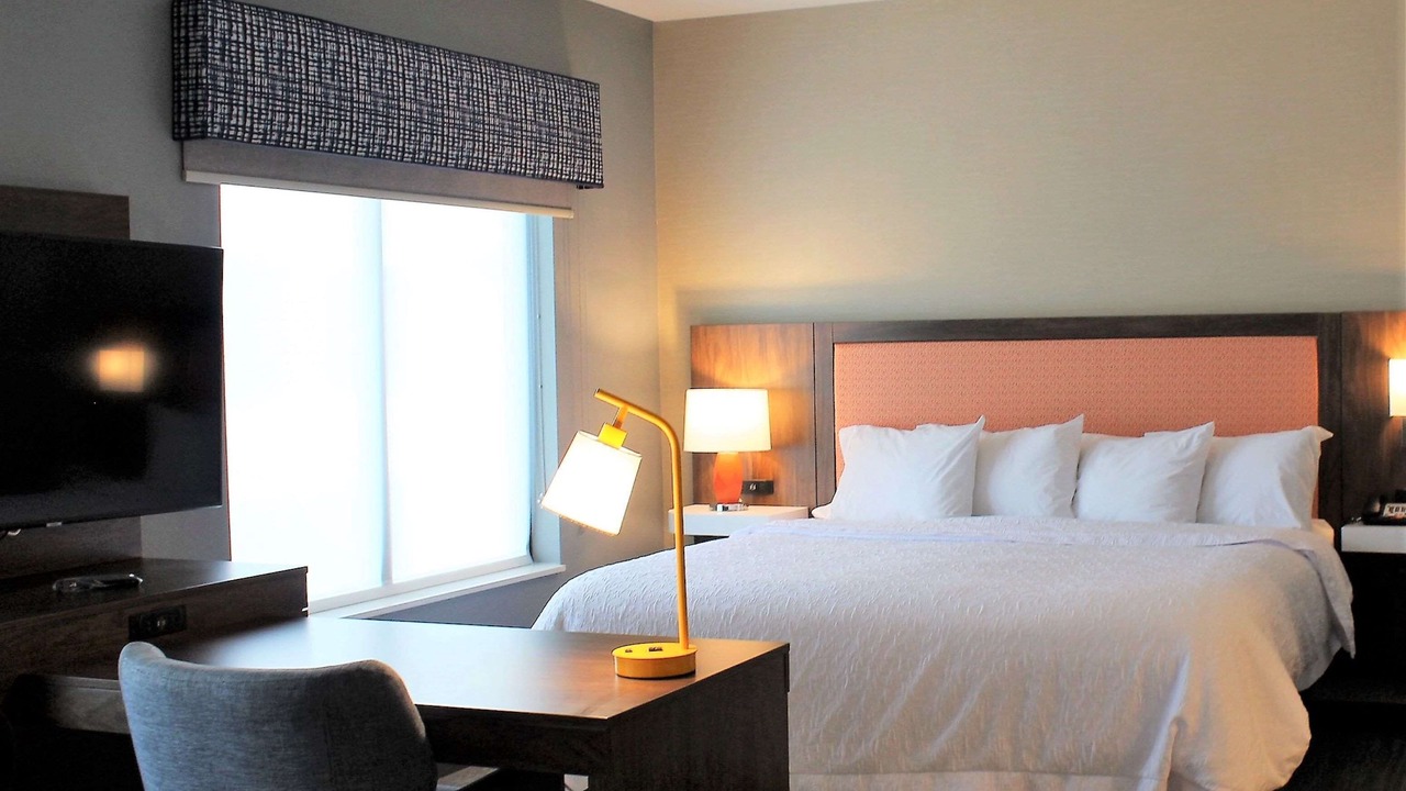 Photo of Bedroom in Lexington - Salisbury