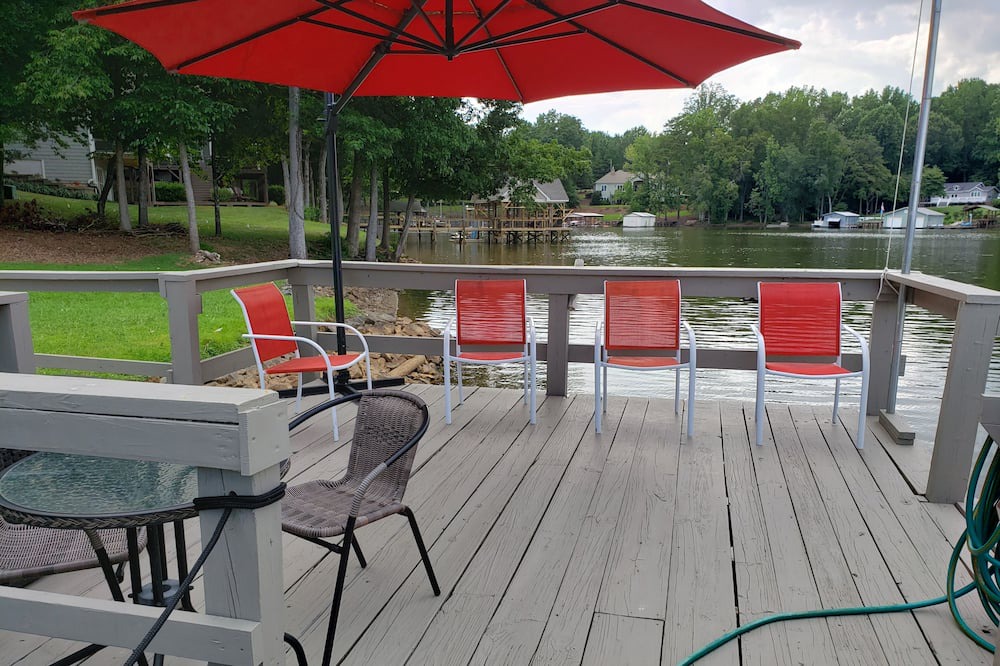 Photo of Patio Balcony in Dixie - Berryhill