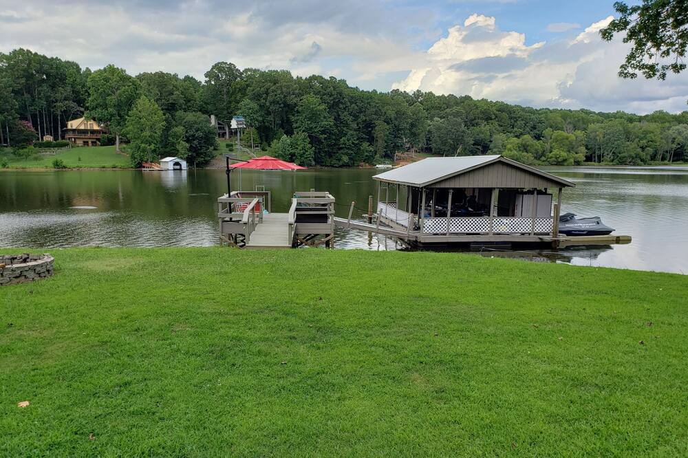 Photo of Outdoor in Dixie - Berryhill