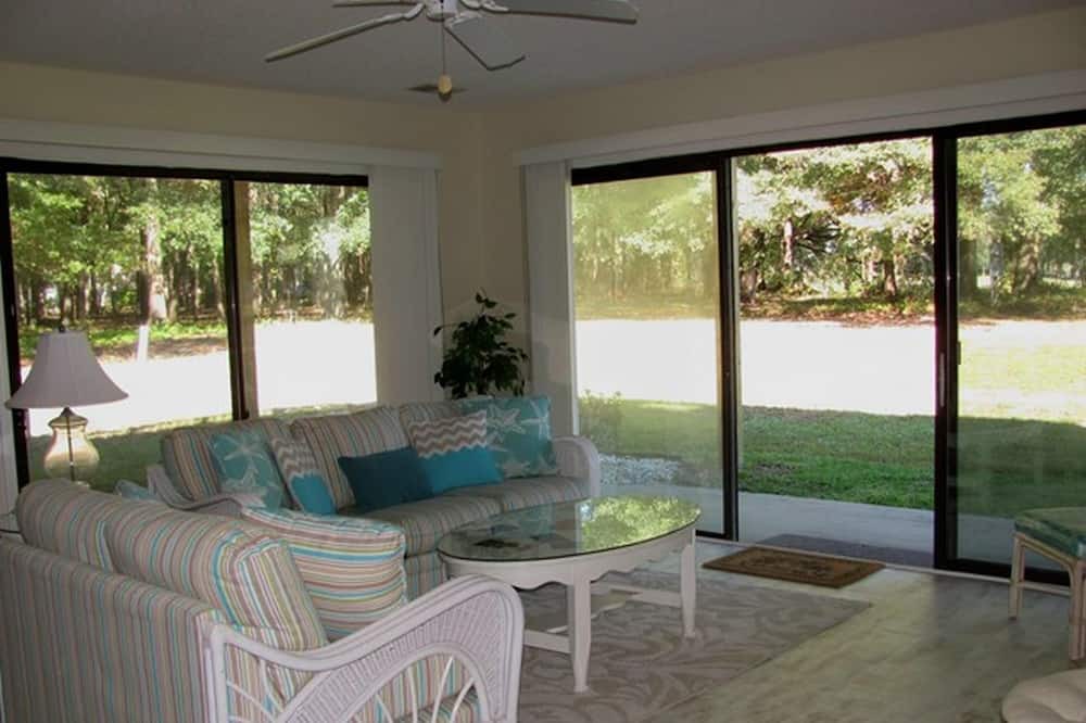 Photo of Livingroom in Sea Trail