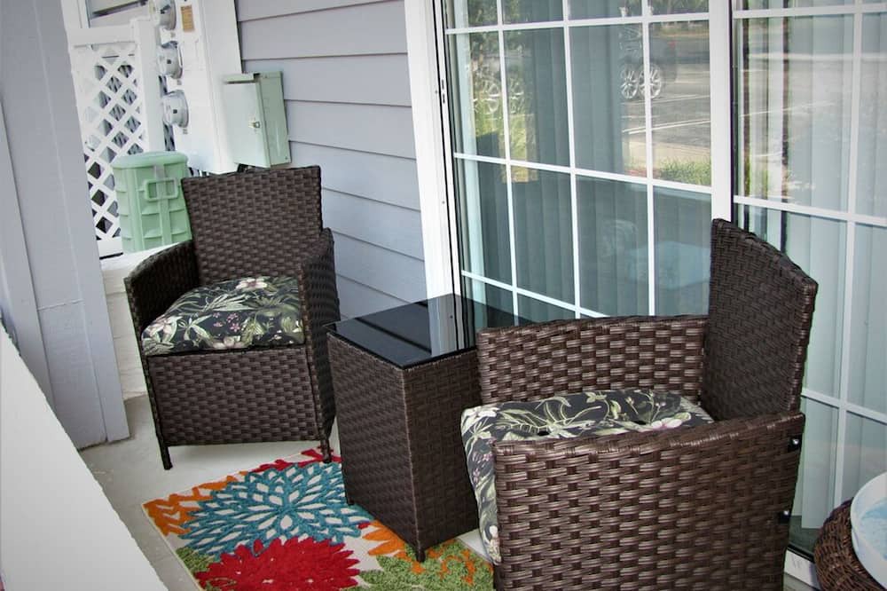 Photo of Patio Balcony in Sea Trail