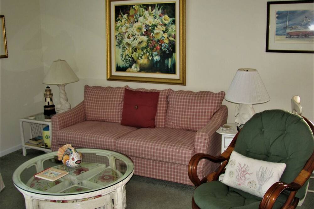 Photo of Livingroom in Sea Trail