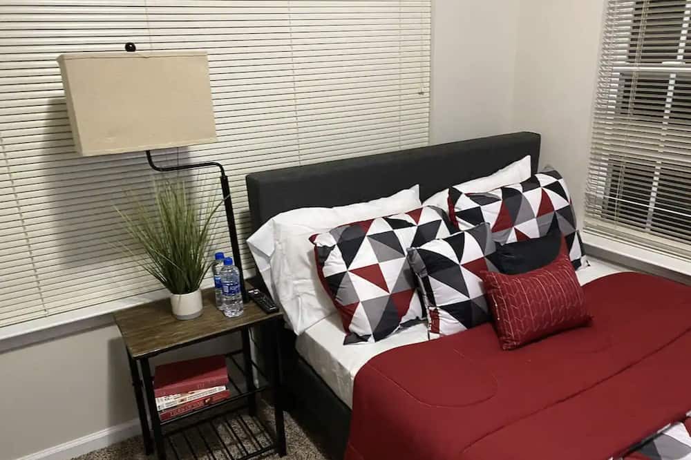 Photo of Livingroom in Sunset Road