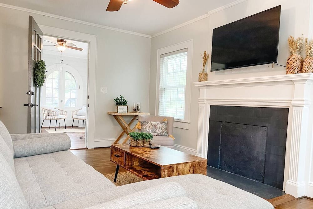 Photo of Bedroom in Gastonia