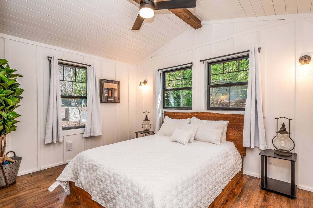 Photo of Bedroom in Mayhew