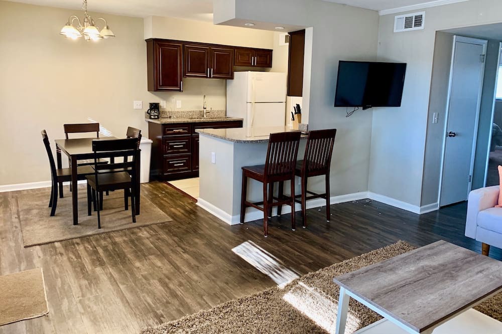 Photo of Livingroom in Willoughby Spit