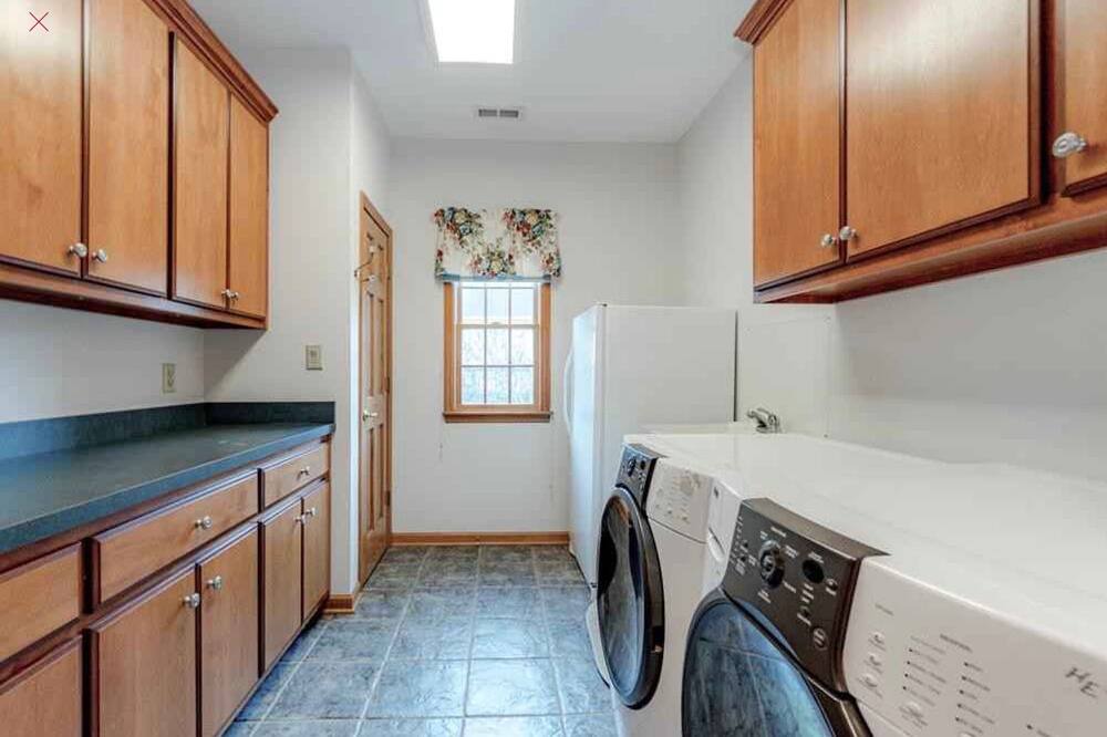 Photo of Bedroom in Wise