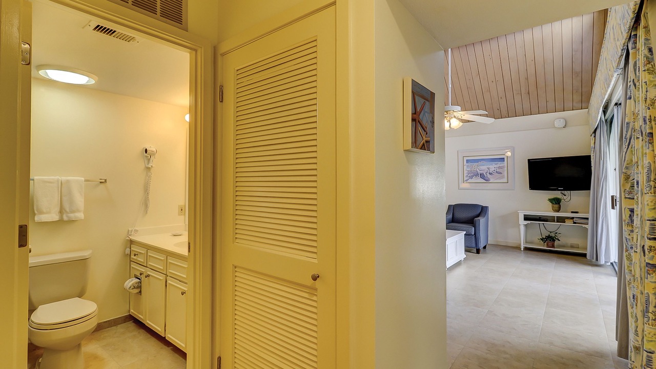 Photo of Bathroom in Palmetto Dunes