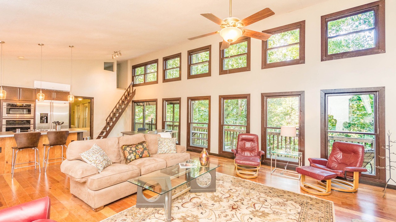 Photo of Livingroom in Lake Junaluska