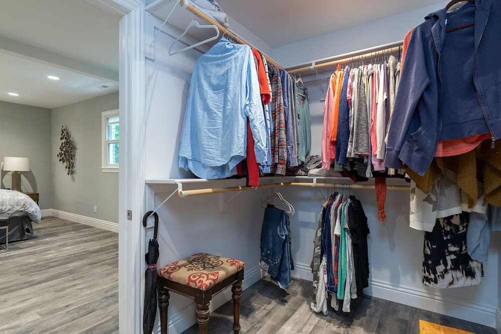 Photo of Bedroom in Laurel Park