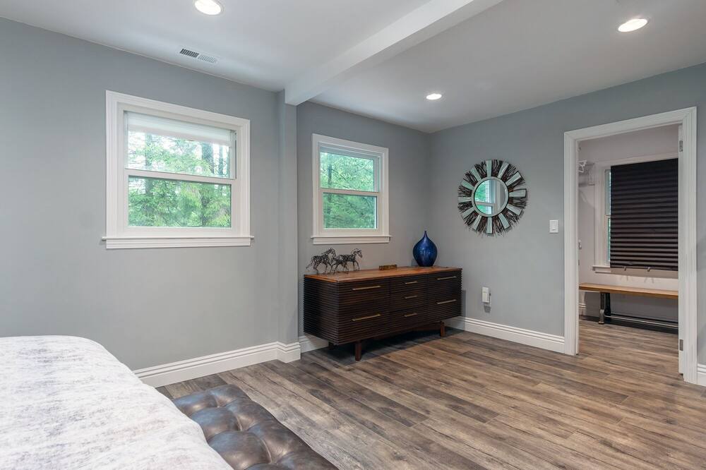Photo of Bedroom in Laurel Park