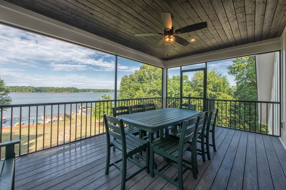Photo of Outdoor in Lake Norman of Catawba
