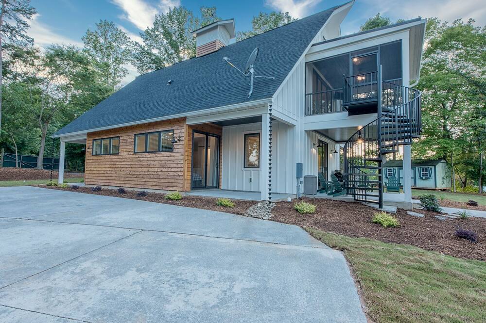 Photo of Outdoor in Lake Norman of Catawba