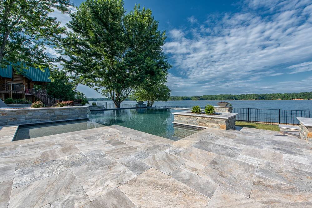 Photo of Outdoor in Lake Norman of Catawba