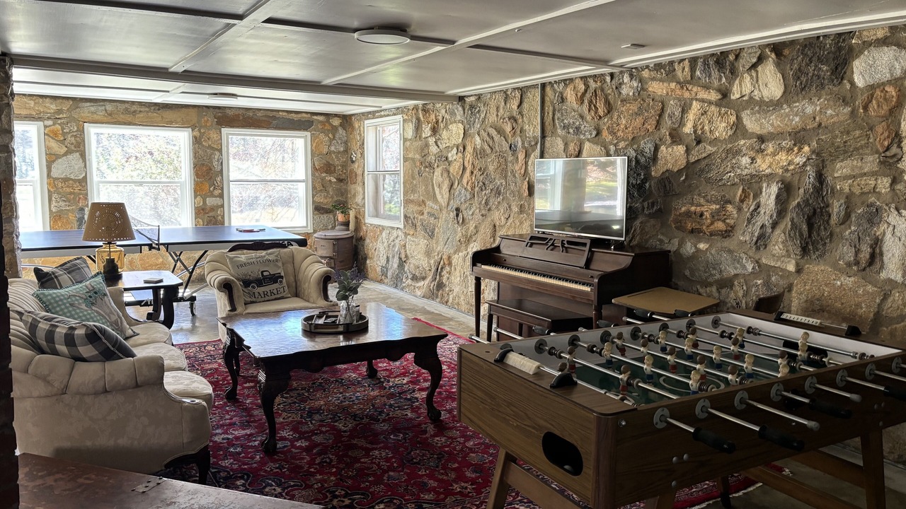 Photo of Bedroom in Lake Toxaway