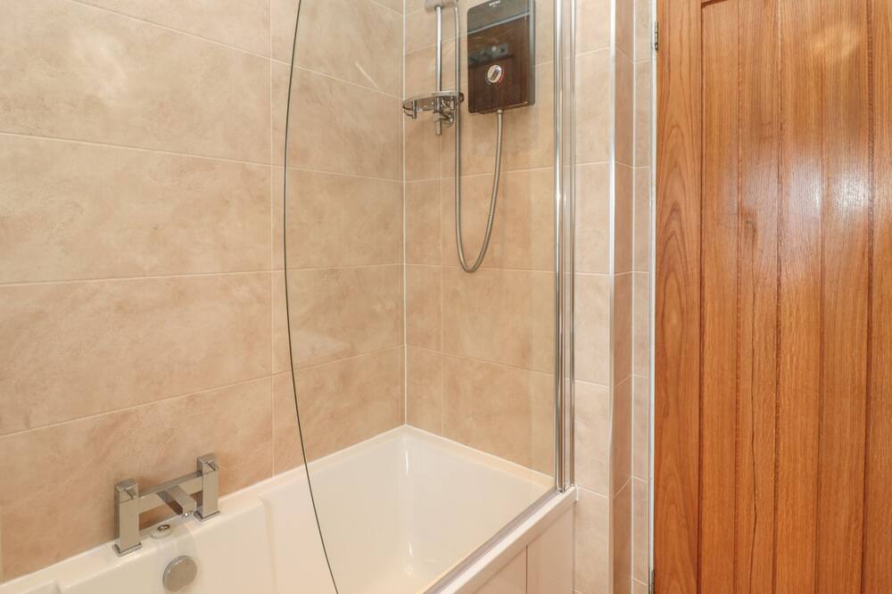 Photo of Bathroom in Otterburn