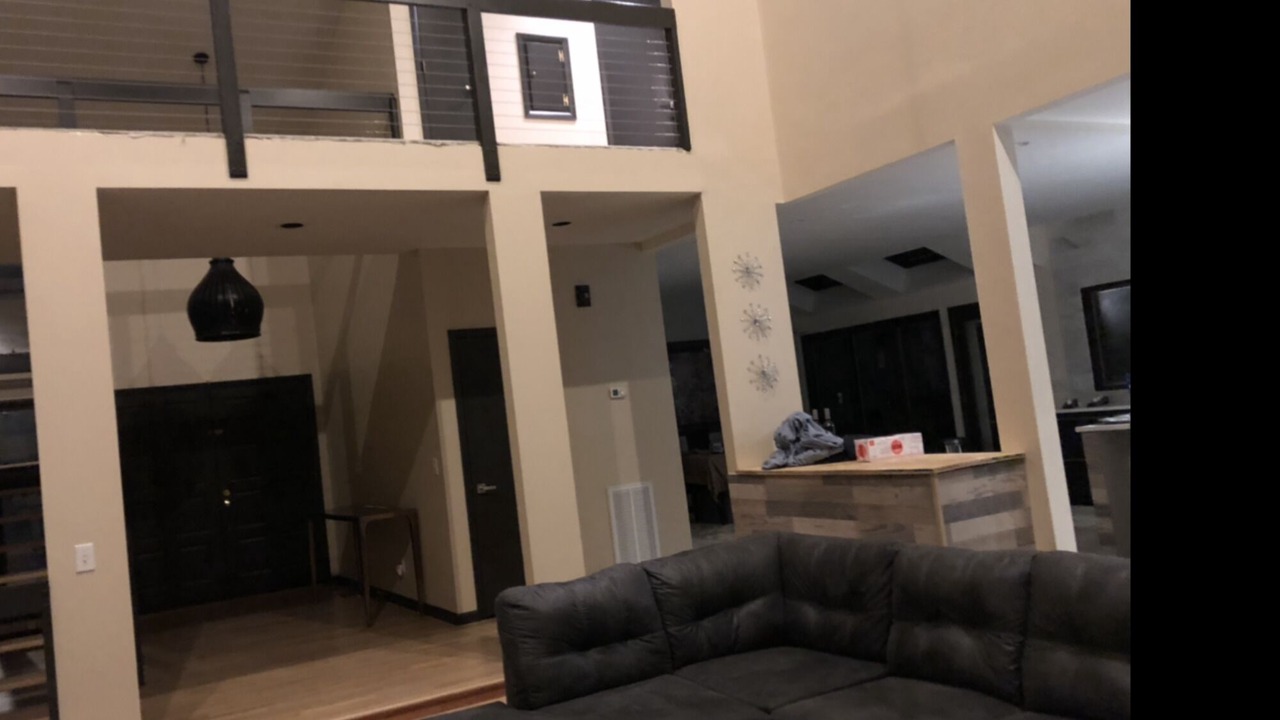 Photo of Livingroom in New Irving Park