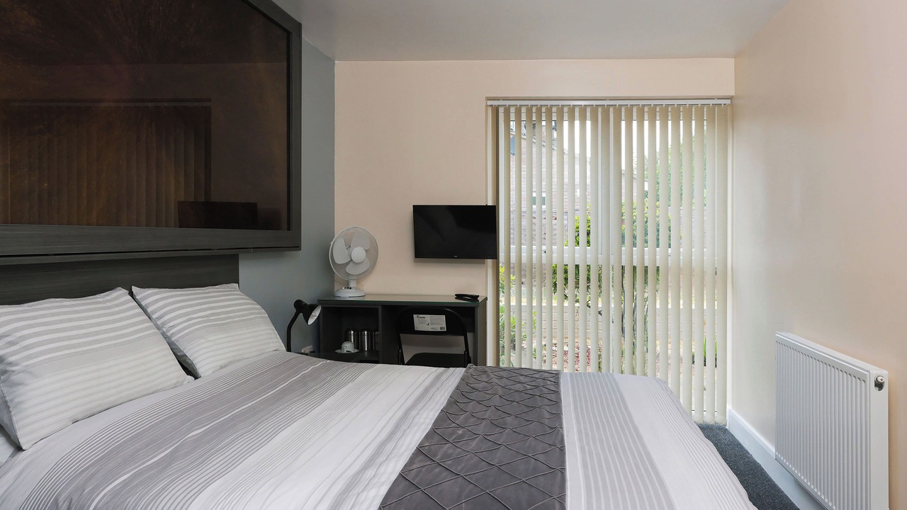 Photo of Bedroom in Uxbridge South