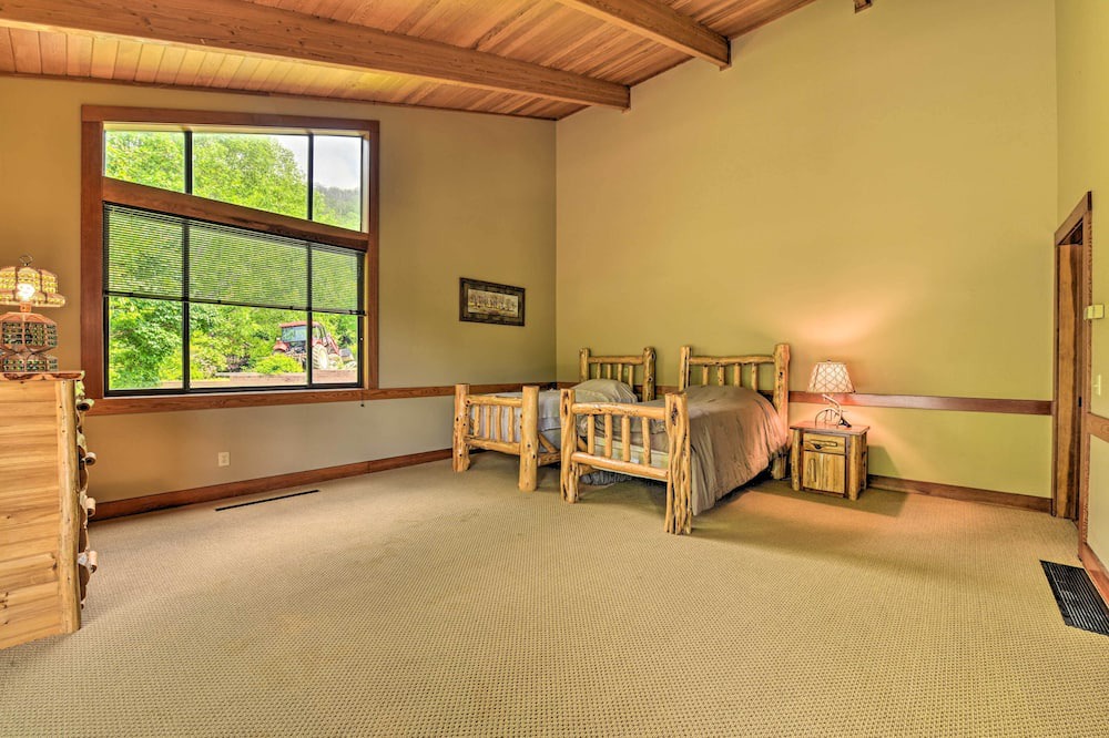 Photo of Bedroom in Independence